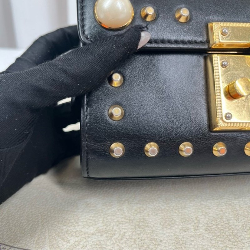 GUCCI古馳 月光寶盒珍珠鉚釘黑色 非常特別的一款 內裏整潔 容量可觀 適合日常通勤使用-14