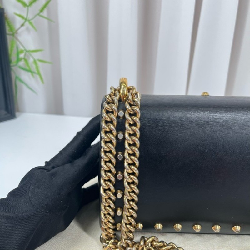 GUCCI古馳 月光寶盒珍珠鉚釘黑色 非常特別的一款 內裏整潔 容量可觀 適合日常通勤使用-22