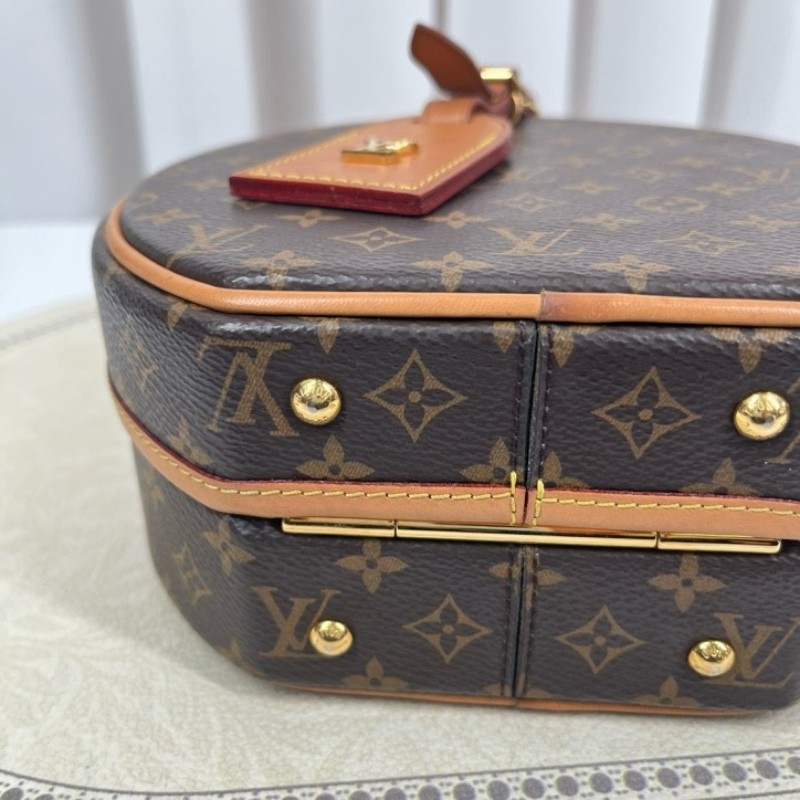 LV路易威登 Petite Boite Chapeau 硬圓餅手提單肩斜挎包 時尚達人必備-4