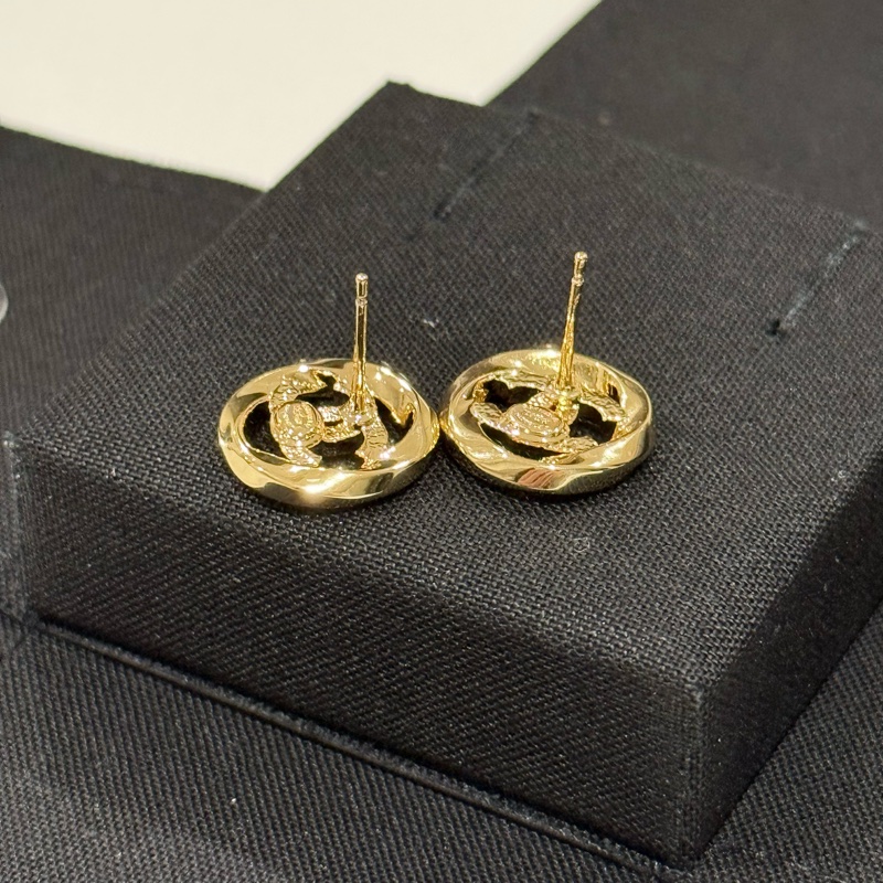 CHANEL 香奈兒25K 圓形鏤空雙C耳環-3