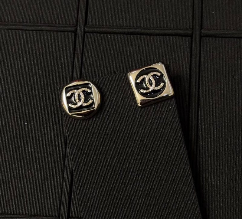 💖Chanel 26C 耳環 耳針 珐瑯款 黑色💖 全新-0