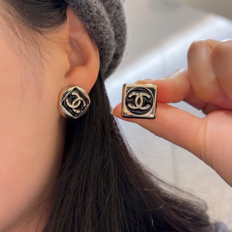 💖Chanel 26C 耳環 耳針 珐瑯款 黑色💖 全新-1