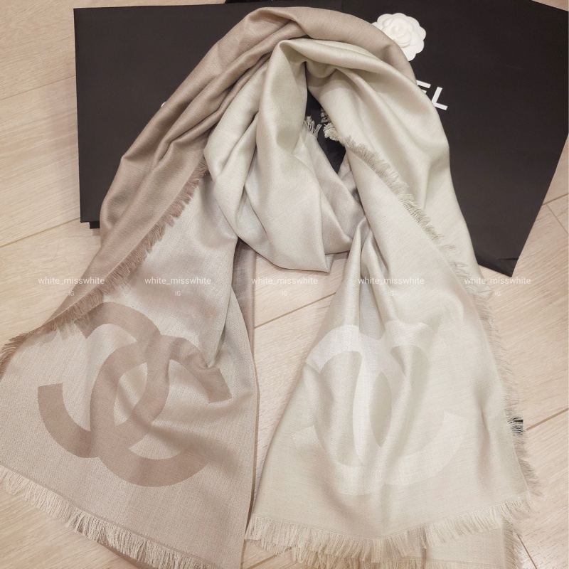 [二手9成新］💫Chanel 奶茶雙色圍巾-2
