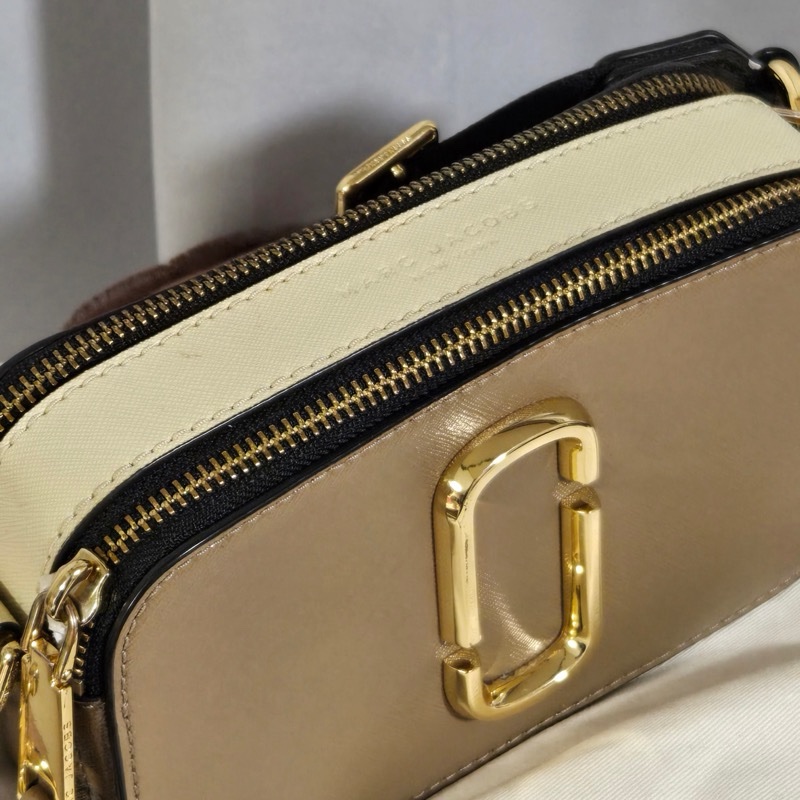 MARC JACOBS - SNAPSHOT 防刮撞色相機包-10