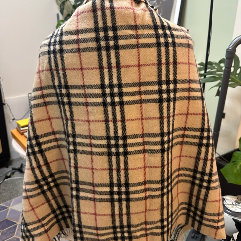 Burberry 格紋披巾-4