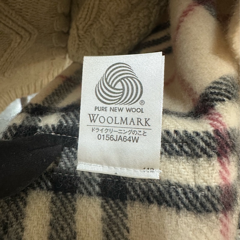 Burberry 格紋披巾-15