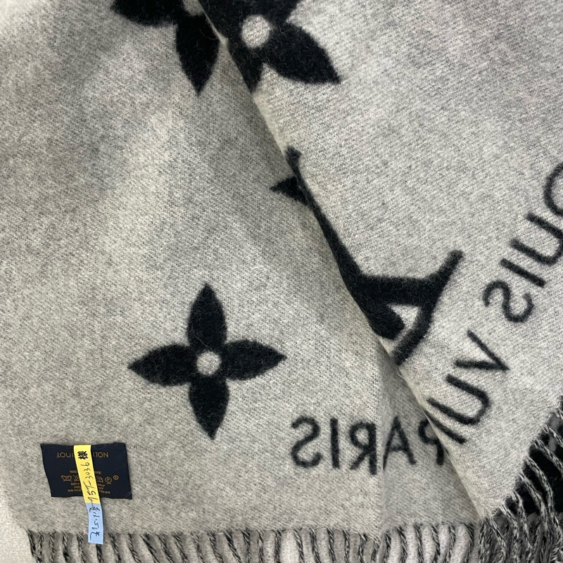 Louis Vuitton Lv 羊絨圍巾M71040 黑灰配色190*45-3