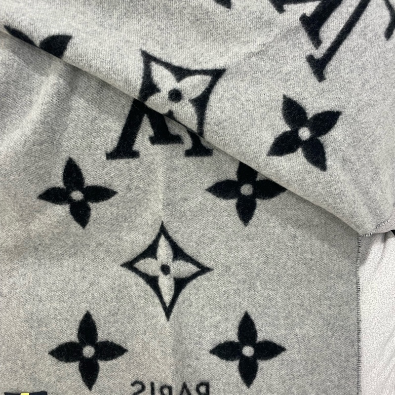 Louis Vuitton Lv 羊絨圍巾M71040 黑灰配色190*45-10