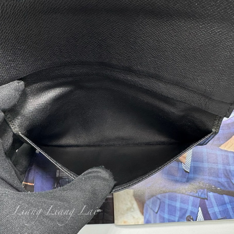 LOUIS VUITTON LV 經典 Taiga 皮革薄型長夾-8
