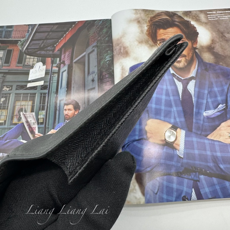 LOUIS VUITTON LV 經典 Taiga 皮革薄型長夾-9