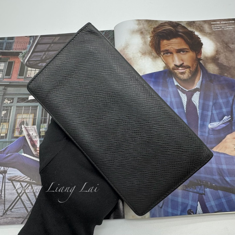 LOUIS VUITTON LV 經典 Taiga 皮革薄型長夾-12