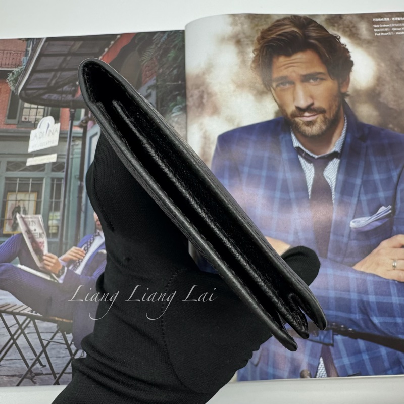 LOUIS VUITTON LV 經典 Taiga 皮革薄型長夾-15