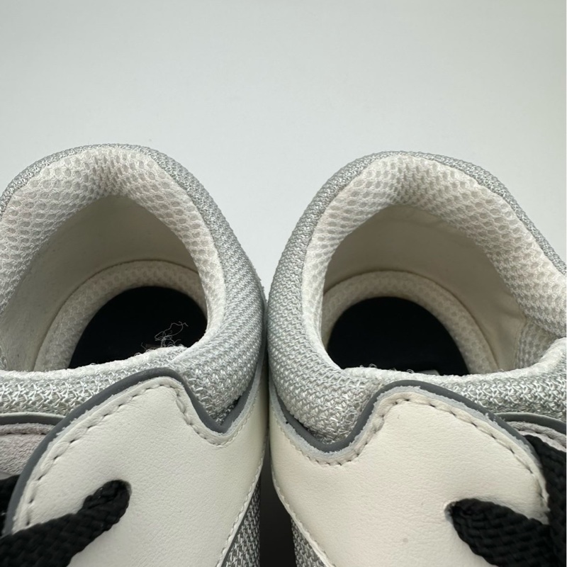 全新 未使用CHANEL香奈兒 黑白熊貓運動休閒鞋 白灰 39碼-10