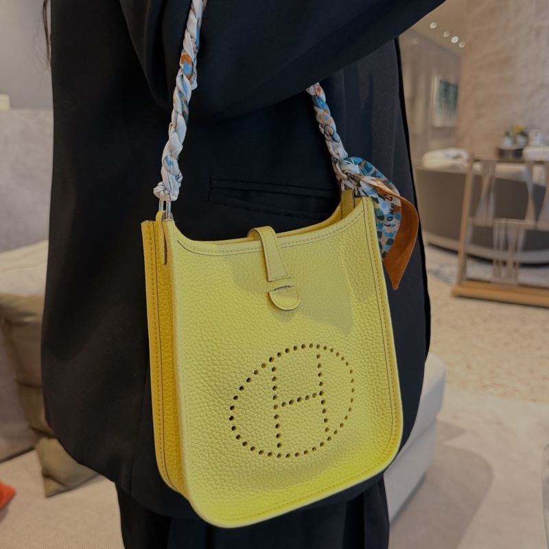 (未使用品) Hermes Evelyn 16 mini 小雞黃-1