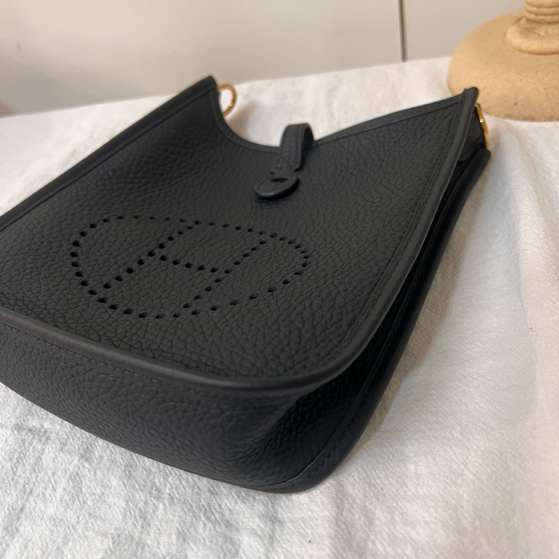 ෆ Hermes Mini Evelyne黑金-9