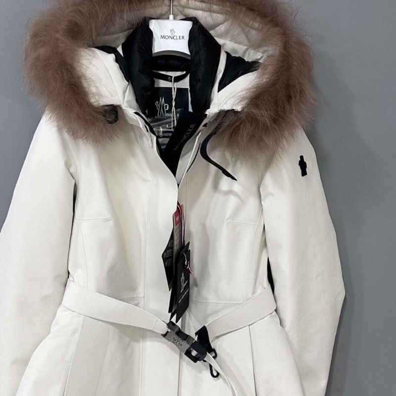 Moncler Laplance狐毛羽絨外套2碼 全新配件塵袋衣架-1