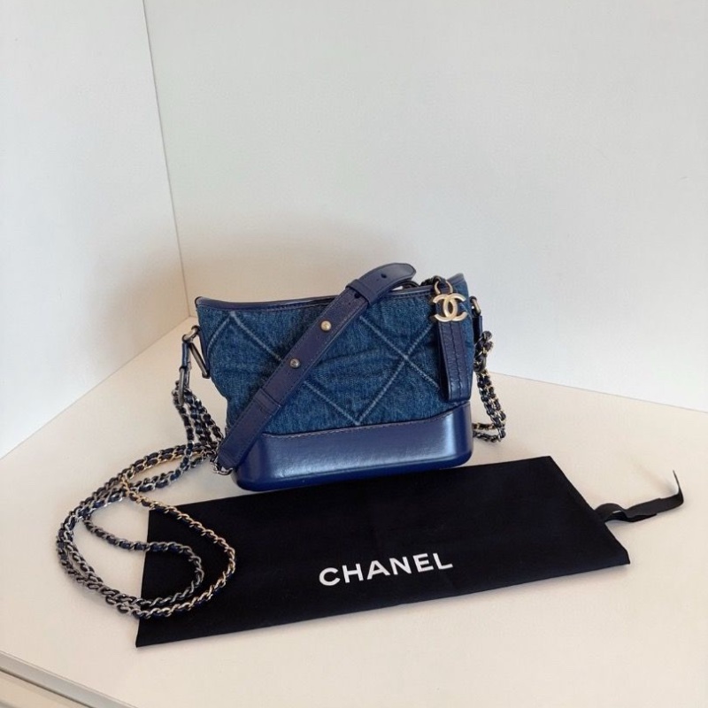 Chanel Gabrielle 限定 深藍色大菱格牛仔流浪包 小號 20*15*8 98新配件塵袋-1