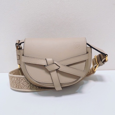 Loewe Gate mini肩背斜背馬鞍包20*16*10 98新配件塵袋盒子購證