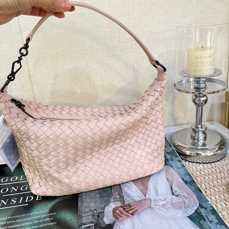 「JL精品代購」極新 BV 粉色飯盒包-0