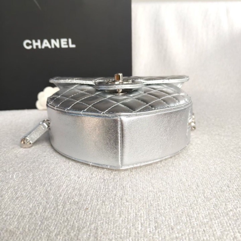 Chanel 25B銀色愛心鏈條包大號銀色銀扣芯片款18*19*5.5 99新配件塵袋-5