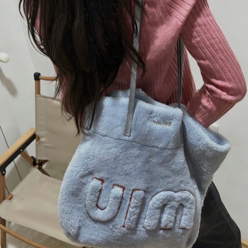 Miumiu 羊羔毛托特包tote35*30*15 藍色 98新子袋塵袋保卡-0