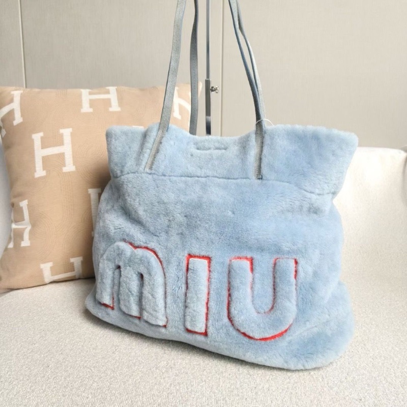 Miumiu 羊羔毛托特包tote35*30*15 藍色 98新子袋塵袋保卡-3