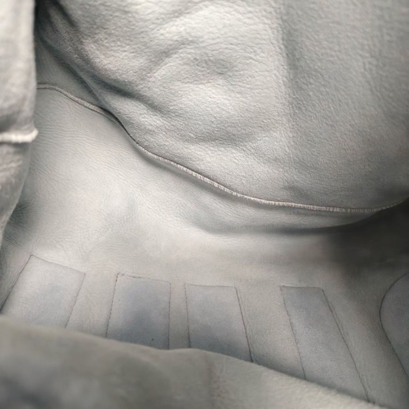 Miumiu 羊羔毛托特包tote35*30*15 藍色 98新子袋塵袋保卡-4