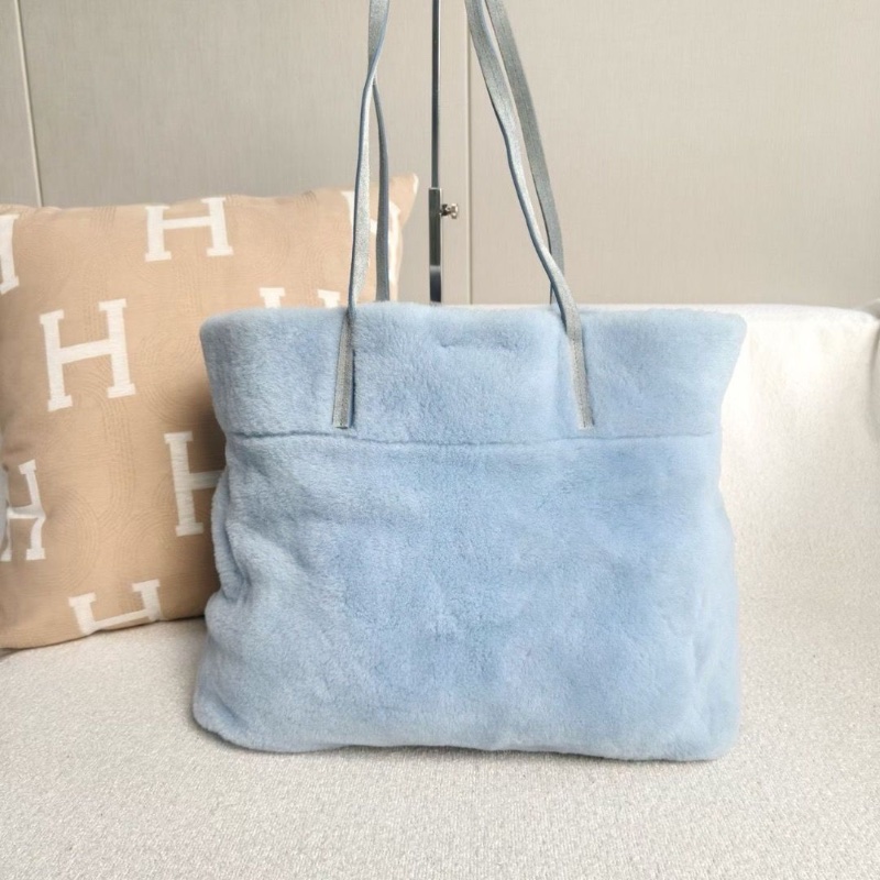 Miumiu 羊羔毛托特包tote35*30*15 藍色 98新子袋塵袋保卡-7