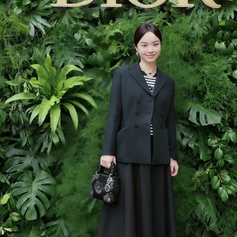 Dior 限量款花朵 秀款mini三格綢緞黛妃包17*2*14 99新配件塵袋