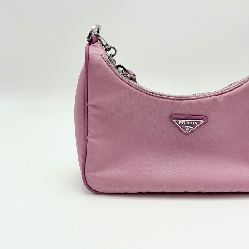 PRADA 粉銀三合一 尼龍肩背斜背Hobo 22*16*6.5 9新 配件塵袋-4