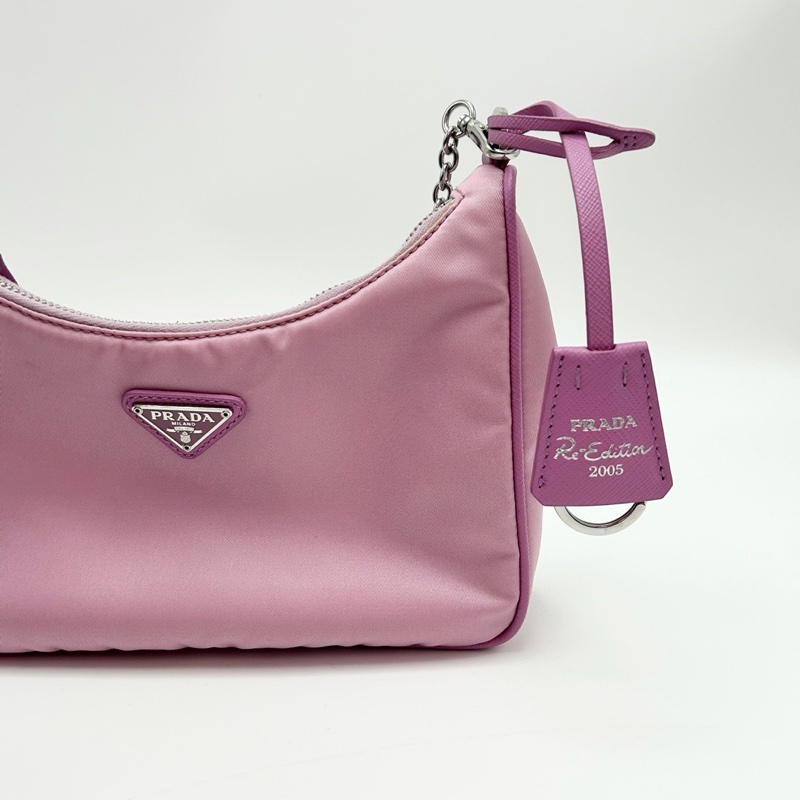 PRADA 粉銀三合一 尼龍肩背斜背Hobo 22*16*6.5 9新 配件塵袋-5