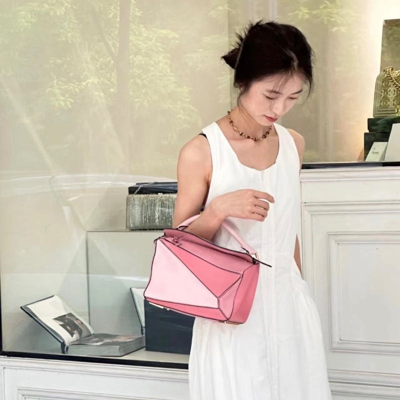 LOEWE Puzzle粉色拼色 金扣中號手提肩背斜背包29*14*19.5 98新配件塵袋-0
