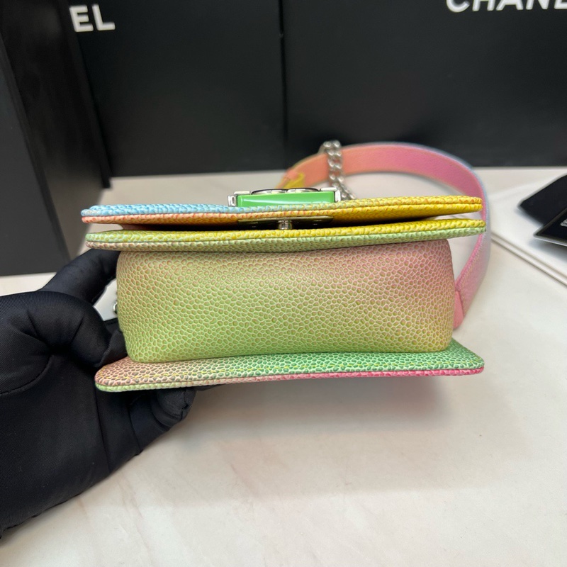 Chanel彩虹leboy-2