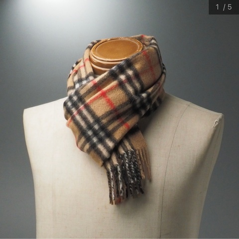 BURBERRY經典格紋羊絨圍巾✨