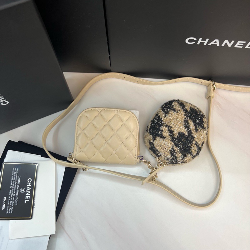 Chanel奶茶色千鳥格腰包-2