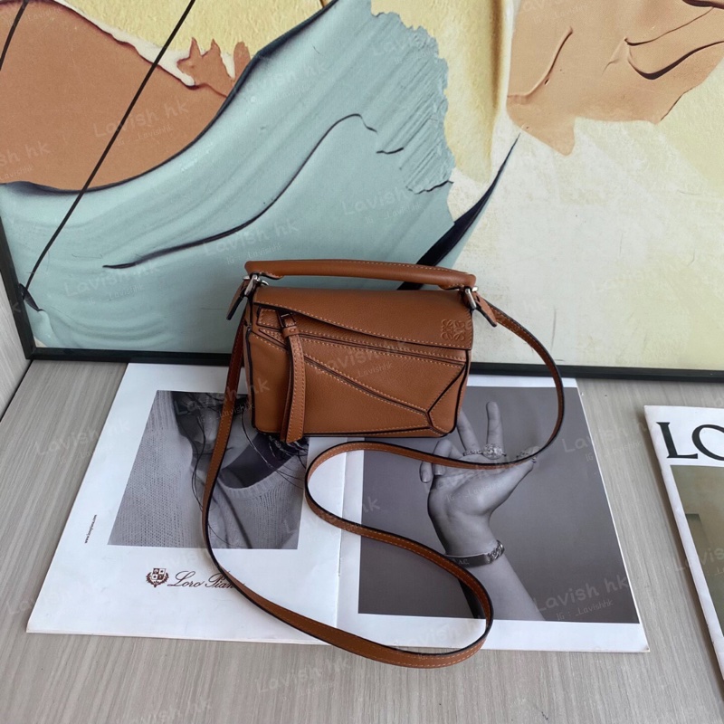 Loewe mini puzzle 焦糖色 斜挎包-0