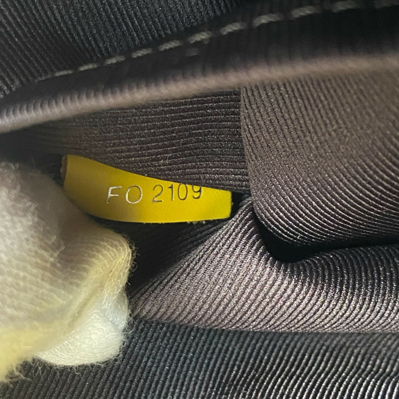 路易威登 男士 Epi Damier Danube 單肩包/手拿包 M55100 FO2109 斜背包-12