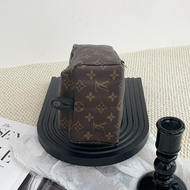 【全網最低價✨95%新✨有塵袋】LV Palm Springs 老花 mini小書包 | 雙肩包 CE8912-5