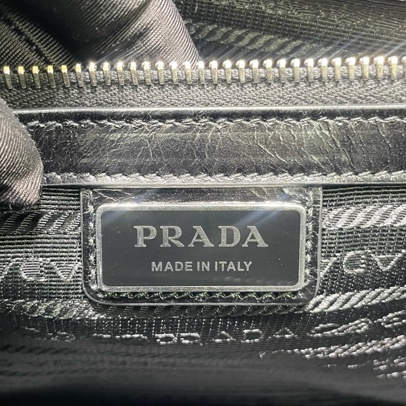 Prada 男士旅行郵差包 大容量 肩背側背-3