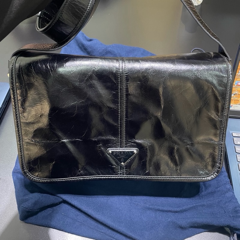 Prada 男士旅行郵差包 大容量 肩背側背-13