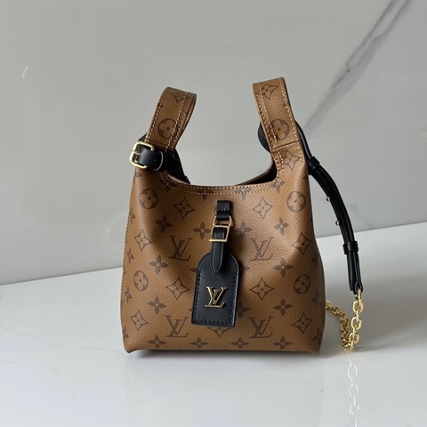 #大全配🈶購證 #閒置新帶膜 Lv ATLANTIS BB菜籃子 晶片款