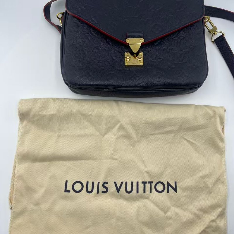 路易威登 Pochette Metis 全皮壓紋郵差包-2