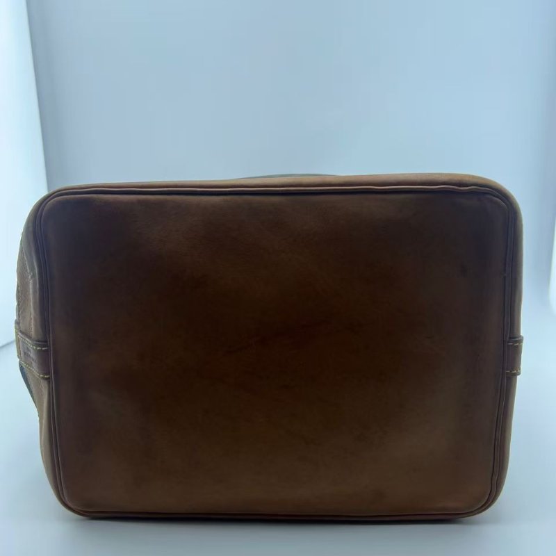 路易威登 Noé 系列老花水桶包-10