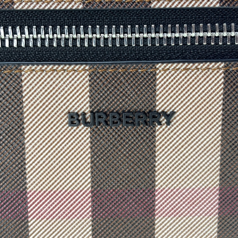 🎁全新未使用 ‼️全台最甜 Burberry 巴寶莉 經典格紋後背包/雙肩包(原價59000)-4