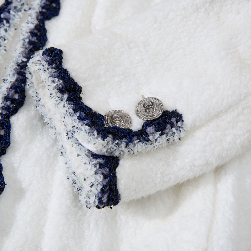 ❤️CHANEL 經典黑白配色 優雅外套-6