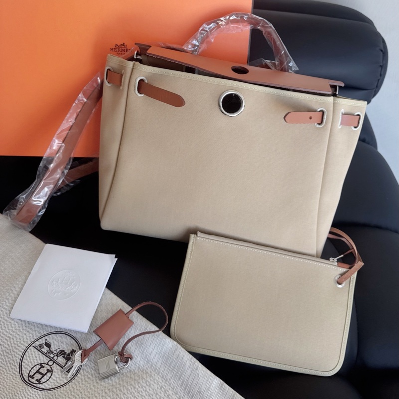 【近新閒置品】W刻 愛馬仕 Hermes 風衣灰拼金棕 Herbag31銀扣 五金帶膜-0