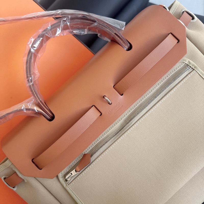 【近新閒置品】W刻 愛馬仕 Hermes 風衣灰拼金棕 Herbag31銀扣 五金帶膜-4