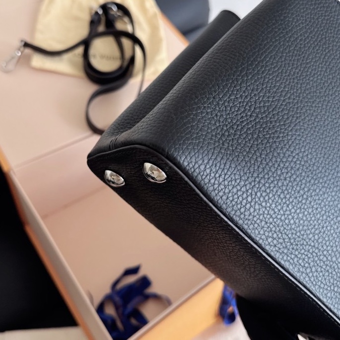 【近新閒置品】Louis Vuitton 路易威登LV 黑銀Capucines BB🐍蛇皮手柄卡普辛 手提斜挎包-12