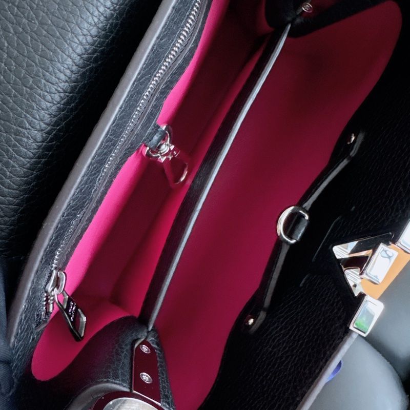 【近新閒置品】Louis Vuitton 路易威登LV 黑銀Capucines BB🐍蛇皮手柄卡普辛 手提斜挎包-14