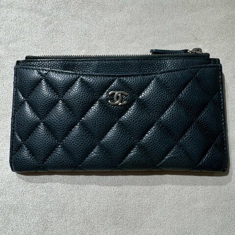 Chanel 荔枝皮扁式長夾